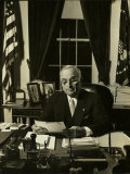 President Harry S. Truman Lámina fotográfica por Gjon Mili President Harry S. Truman Lámina fotográfica por Gjon Mili