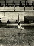 Diving at Princeton Lámina fotográfica por Gjon Mili