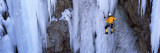 Rear View of a Person Ice Climbing, Colorado, USA Lámina fotográfica por Panoramic Images Rear View of a Person Ice Climbing, Colorado, USA Lámina fotográfica por Panoramic Images
