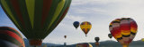 Hot Air Balloons in the Sky, Taos, New Mexico, USA Lámina fotográfica por Panoramic Images Hot Air Balloons in the Sky, Taos, New Mexico, USA Lámina fotográfica por Panoramic Images