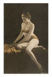 Femmes en maillot de bain et boule de cristal Posters