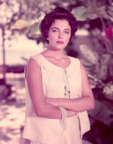 Joan Collins Photo