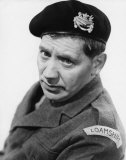 Alfie Bass Photo