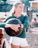 Mariel Hemingway Photo