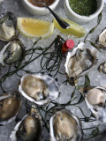 Hog Island Oysters on a Plate with Dips, San Francisco, California Fotografie-Druck von Sandra Cannon
