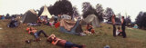 Young People Camping Out with Tents on a Grassy Hillside, During the Woodstock Music and Art Fair Lámina fotográfica por John Dominis Young People Camping Out with Tents on a Grassy Hillside, During the Woodstock Music and Art Fair Lámina fotográfica por John Dominis