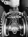 Landing Gear of a New Boeing 707 Jet Lámina fotográfica