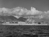 US Navy Aircraft Carrier US Navy Aircraft Carrier