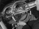 Auto Pilot Speed Regulator Device, Used in Imperial and Chrysler 1958 Cars Lámina fotográfica por Andreas Feininger