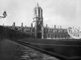 Exterior of College Buildings at Oxford University Lámina fotográfica