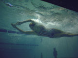 Underwater Shot of Debbie Meyer Swimming at the Summer Olympics Lámina fotográfica de primera calidad Underwater Shot of Debbie Meyer Swimming at the Summer Olympics Lámina fotográfica de primera calidad