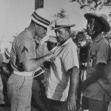 Cuban Civilian Workers at Guantanamo Naval Base Lámina fotográfica