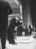 Music Conductor Leonard Bernstein Lámina fotográfica de primera calidad por Yale Joel