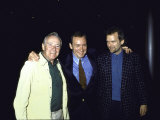 Actors Jack Lemmon and Kevin Spacey with Director James Foley Lámina fotográfica de primera calidad