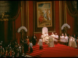 Pope Paul Conducting Opening Ceremonial Mass of 2nd Vatican Council, St. Peter's Basilica Premium fotografisk trykk av Carlo Bavagnoli