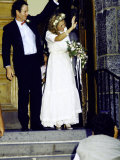 Professional Tennis Player John Mcenroe and Tatum O'Neal on their Wedding Day Lámina fotográfica de primera calidad por Ann Clifford