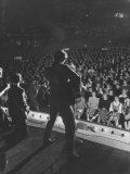 Singer Ricky Nelson and Band During a Performance Lámina fotográfica de primera calidad por Ralph Crane