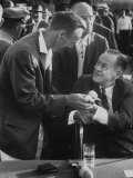 Arnold Palmer, Bobby Jones, Spectator at Masters' Tournament Play-Off Lámina fotográfica de primera calidad