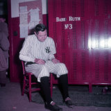 Baseball Player Babe Ruth in Uniform at Yankee Stadium Lámina fotográfica de primera calidad por Ralph Morse
