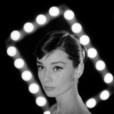 Portrait of Actress Audrey Hepburn Lámina fotográfica de primera calidad por Allan Grant Portrait of Actress Audrey Hepburn Lámina fotográfica de primera calidad por Allan Grant