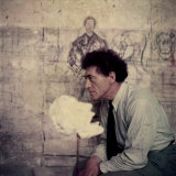 Portrait of Alberto Giacometti in His Studio Lámina fotográfica de primera calidad Portrait of Alberto Giacometti in His Studio Lámina fotográfica de primera calidad