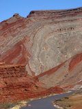 Monocline and San Juan River, Near Mexican Hat, Southern Utah, USA Impressão fotográfica por Marli Miller Monocline and San Juan River, Near Mexican Hat, Southern Utah, USA Impressão fotográfica por Marli Miller
