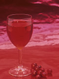 Cranberry Juice Impressão fotográfica por Wally Eberhart Cranberry Juice Impressão fotográfica por Wally Eberhart