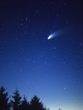 Comet Hale-Bopp as Seen from Hazen's Notch, Vermont Fotografie-Druck von Gustav W. Verderber