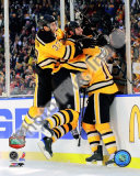 Patrice Bergeron, Zdeno Chara, & Marco Sturm Celebrate Game Winning Goal 2010 NHL Winter Classic Foto