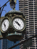 Old Clock, 33 East Wacker Drive, Formerly known as the Jewelery Building, Chicago, Illinois, USA Photographic Print by Amanda Hall