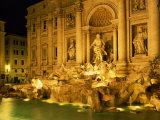 Trevi Fountain Illuminated at Night in Rome, Lazio, Italy, Europe Fotografie-Druck von Nigel Francis