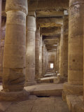 Interior of the Temple of Sythos I, 18th Dynasty, Abydos, Egypt, North Africa, Africa Photographie par Rawlings Walter