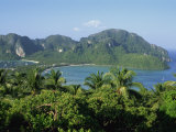 View over Trees to the Bay and Coastline, Pi Pi Island, Ko Phi Phi, Thailand, Southeast Asia Fotografisk trykk av Morandi Bruno View over Trees to the Bay and Coastline, Pi Pi Island, Ko Phi Phi, Thailand, Southeast Asia Fotografisk trykk av Morandi Bruno