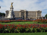Victoria Monument and Buckingham Palace, London, England, United Kingdom, Europe Photographic Print by Rawlings Walter