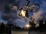 Bmx Cyclist Flys over the Vert Photographie