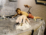 Wall Climber Reaches for a Grip, Colorado, USA Lámina fotográfica