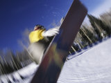 Blurred Action of Snowboarder, Aspen, Colorado, USA Lámina fotográfica