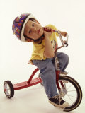 4 Year Old Boy Posing on His Tricycle, New York, New York, USA Lámina fotográfica por Paul Sutton