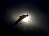 Ski Jumper in Action, Torino, Italy Fotografisk tryk af Chris Trotman