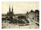 Maximilianplatz in Vienna, with Votivkirche (Votive Church) on left, turn of the century Giclee Print