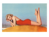 Jolie blonde en maillot de bain rouge Photographie