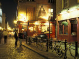 Temple Bar area at night, Dublin, Ireland Photographic Print by Alan Klehr