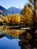 Fall Colors Reflected in Mountain Lake, Telluride, Colorado, USA Fotografisk tryk af Cindy Miller Hopkins Fall Colors Reflected in Mountain Lake, Telluride, Colorado, USA Fotografisk tryk af Cindy Miller Hopkins