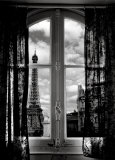Fenêtre sur Paris Prints by Mauricio Hellerdani