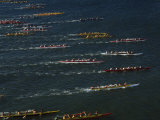 Outrigger Canoes Race from Molokai, to Honolulu, Oahu Photographie par Paul Chesley