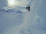 Ski Mountaineer Jumps an Icy Serac on Mount Berry Photographie par Gordon Wiltsie