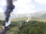Smoke Rises from the Steam Engine of the Cog Railway Photographie par Skip Brown