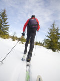 Nordic Skier on Cross Country Skis in the Wilderness of West Virginia Photographie par Skip Brown