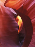 Beautiful Striated Eroded Rock in Antelope Canyon Lámina fotográfica por Paul Nicklen