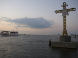 Cross Commemorating Victims of Hurricane Katrina Photographic Print by Tyrone Turner